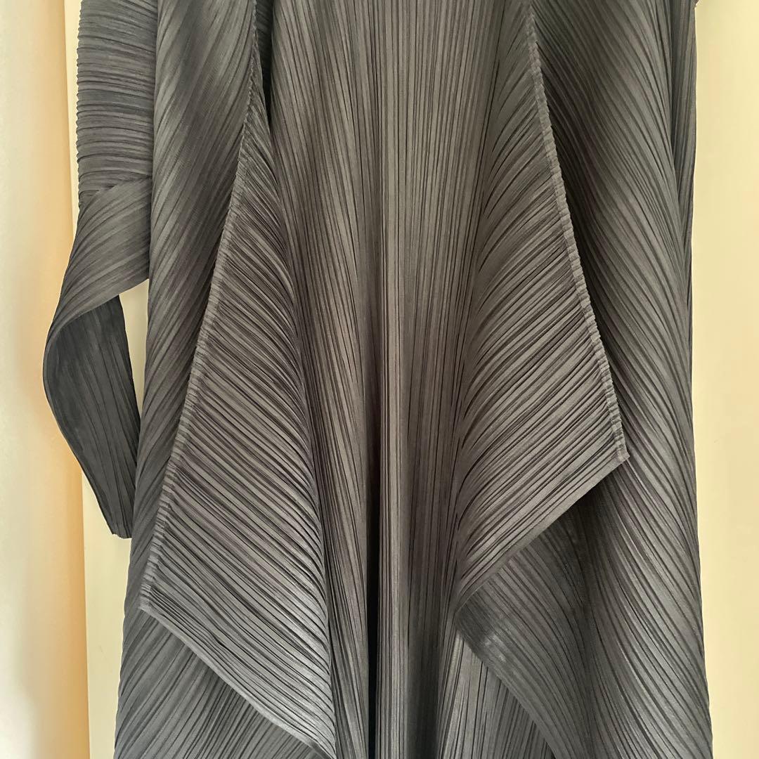 PLEATS PLEASE ブラックジレ