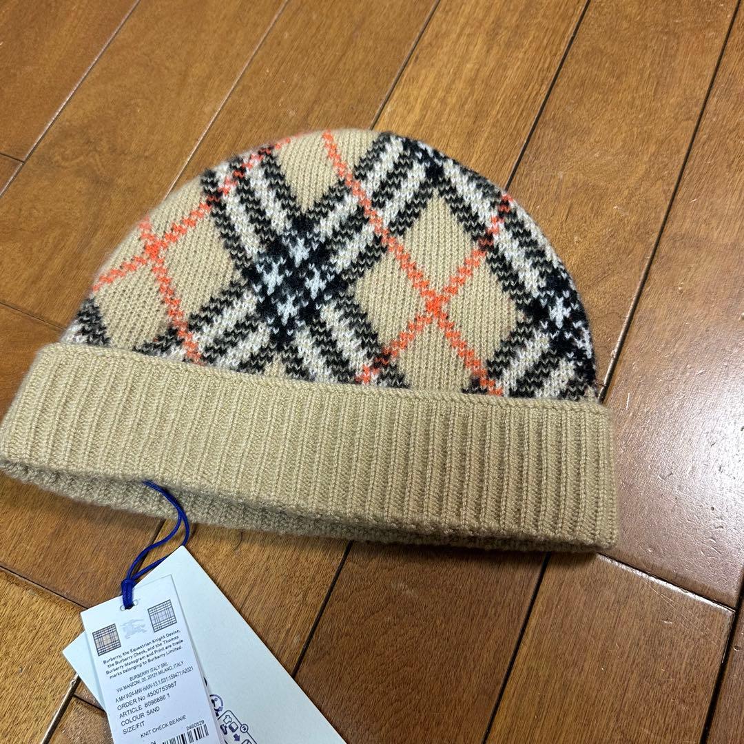 あいうんえ★ BURBERRY チェック柄ニット帽