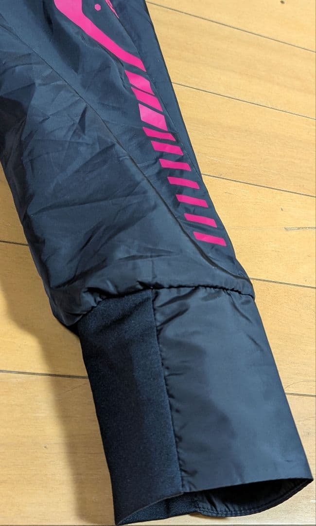 【新品】アシックス　ウィンドブレーカー ジャージ　上下セット　レディース　XL