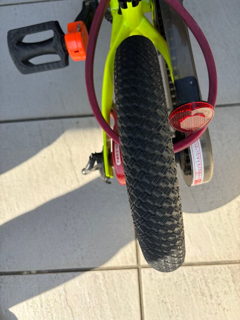 d-bike 12インチ キッズバイク 蛍光イエロー　美品です！