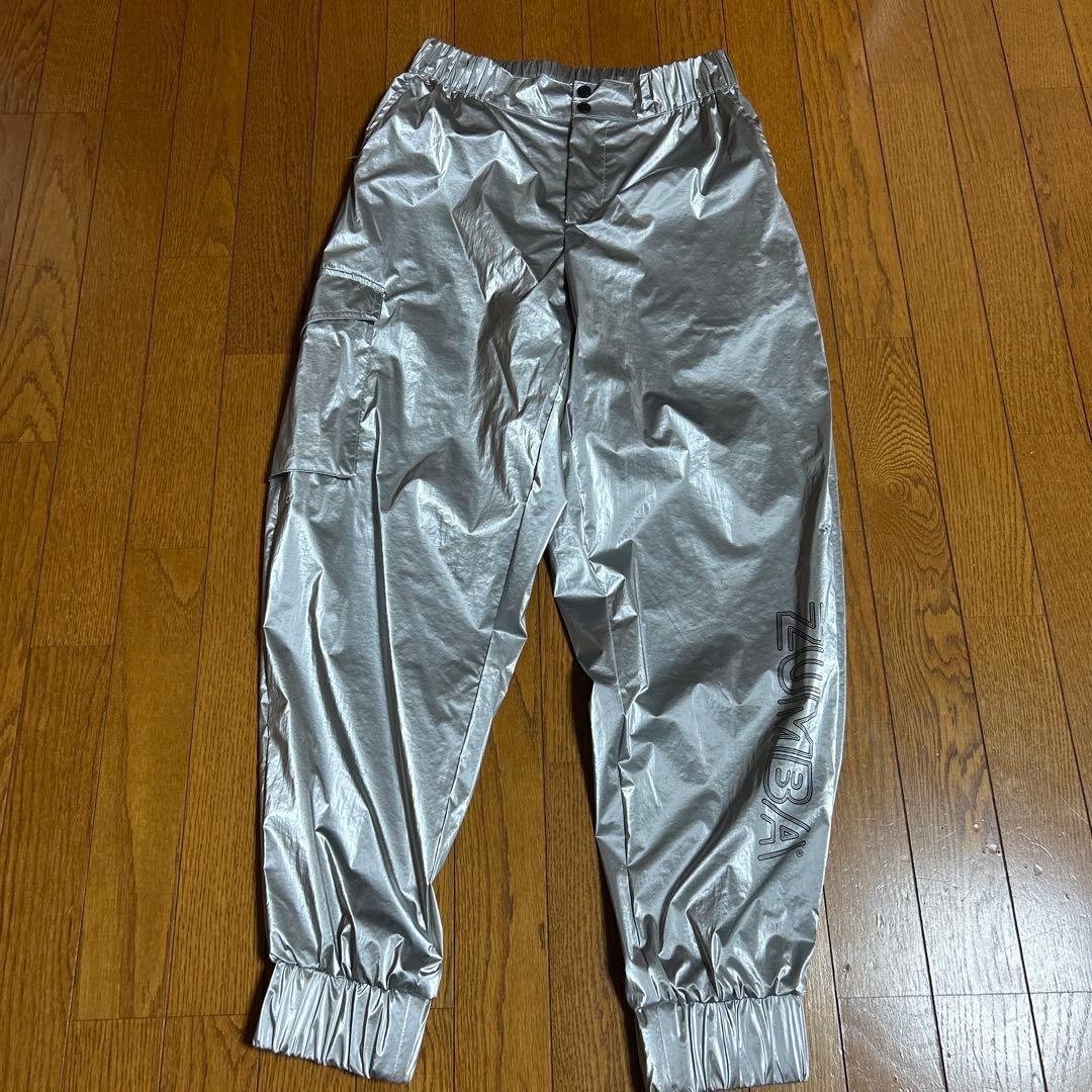 ZUMBA 正規品　シルバー トレーニングパンツ