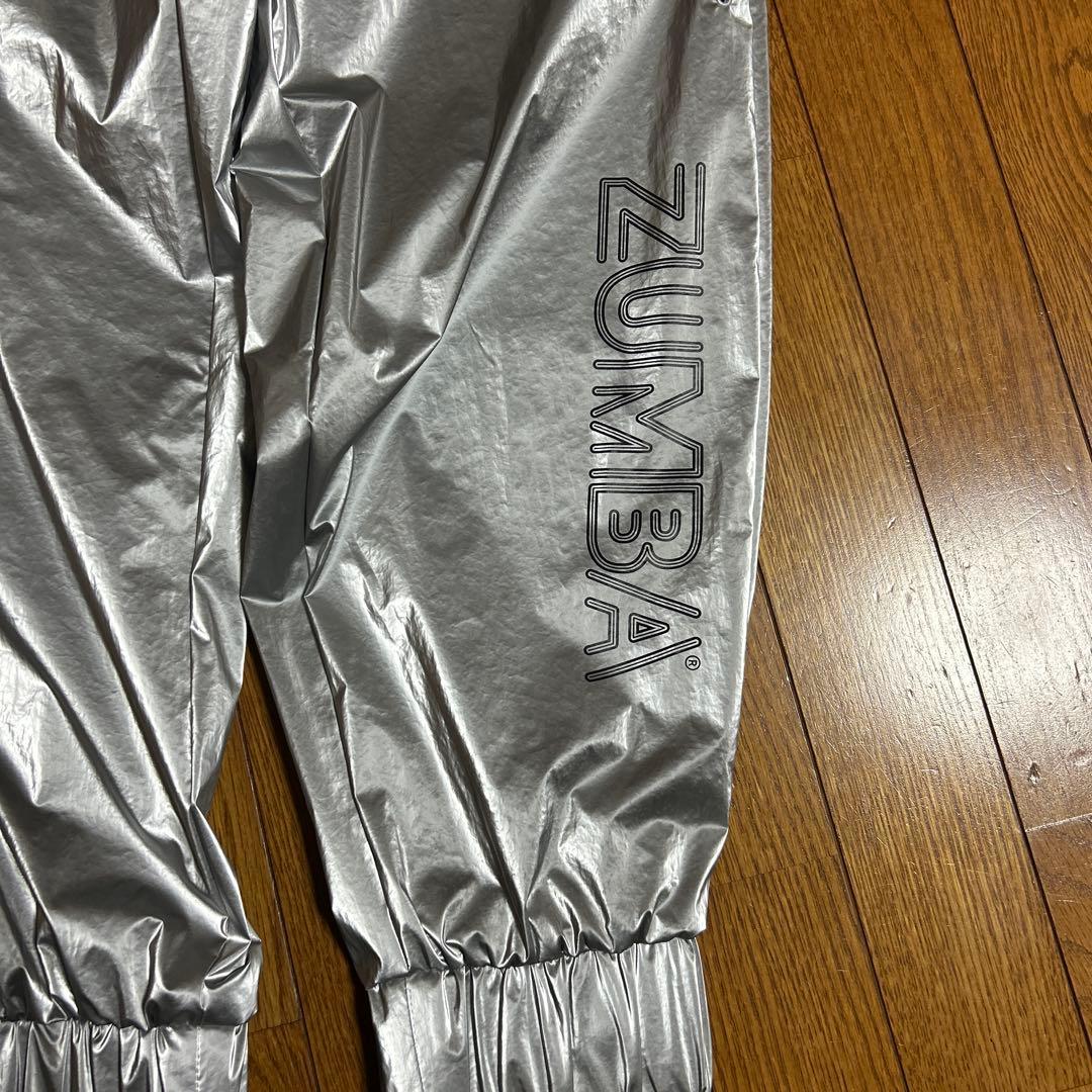 ZUMBA 正規品　シルバー トレーニングパンツ