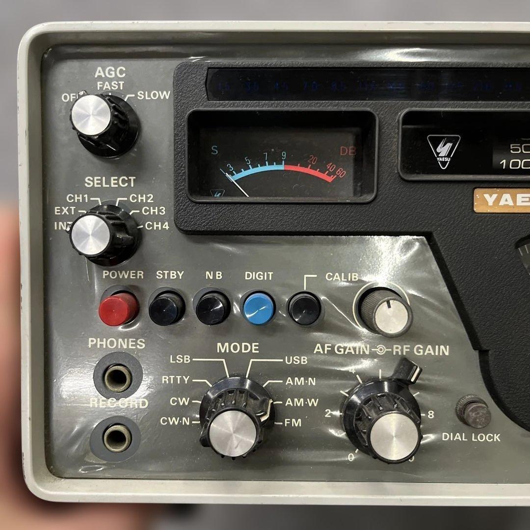 ク*ン様 YAESU 八重洲 デジタルレシーバー 無線機受信機 FR-101S