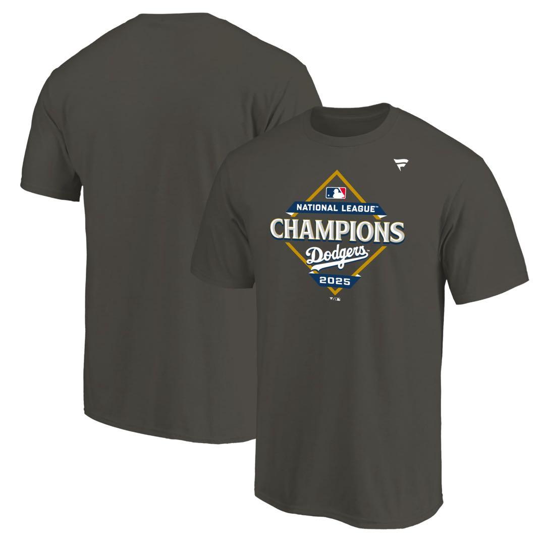 【シャンパンファイト着用】ドジャース2025年優勝Tシャツ Mサイズ