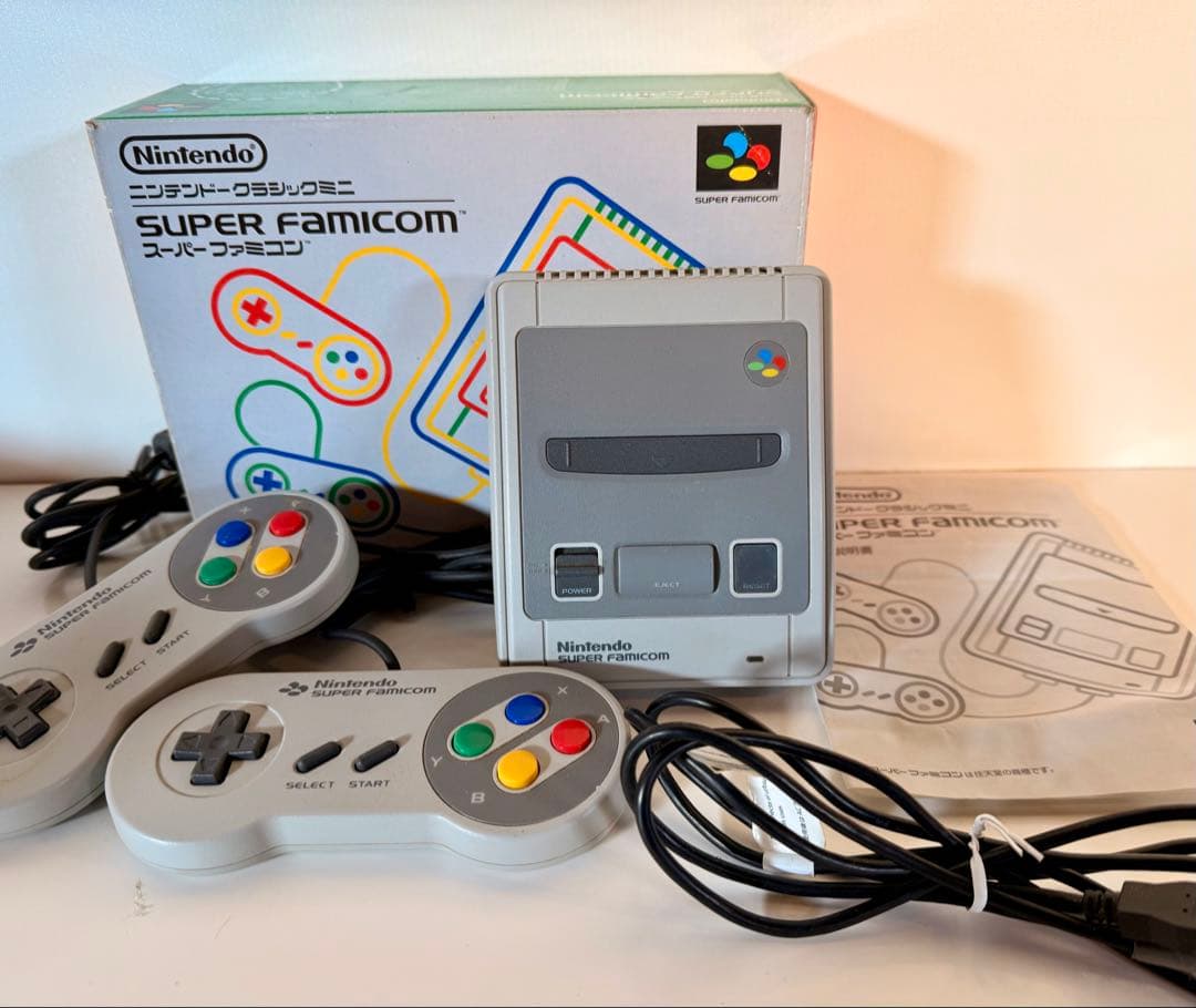 Nintendo SUPER FAMICOM 任天堂 ミニ スーパーファミコン