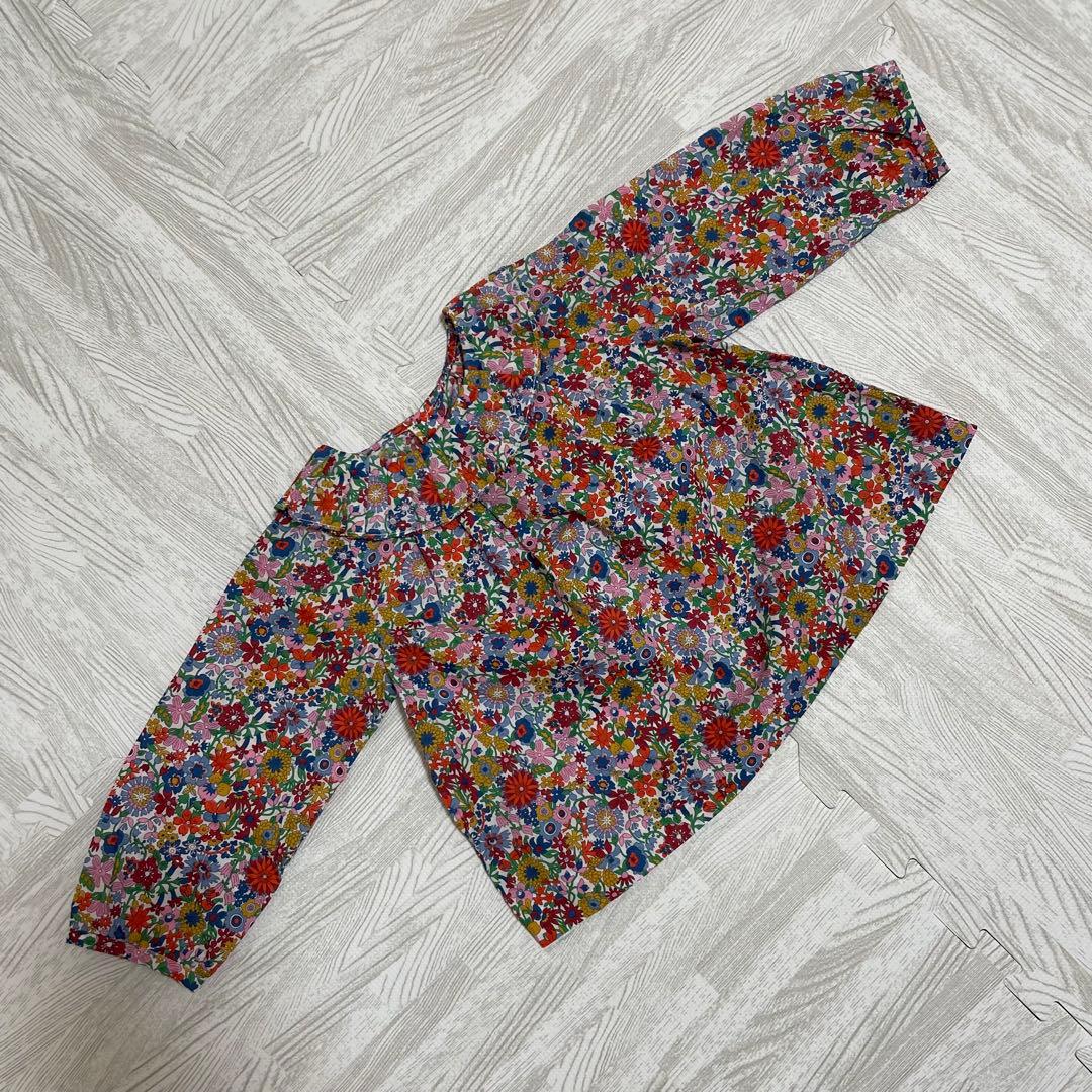 【lily様おまとめ】ジャカディ　襟付き長袖Tシャツ&花柄ブラウス