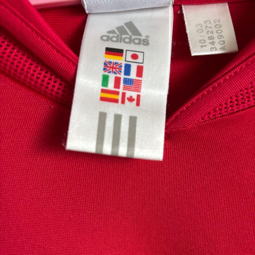 スペイン代表 ラウル　adidas レッドユニフォーム　美品！！レア品！！