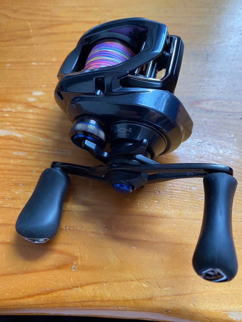 SHIMANO SLX 70XG リール