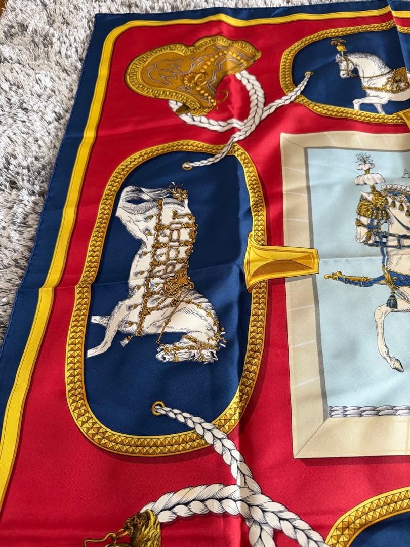 HERMES エルメスカレ90 GRAND APPARAT 盛装の馬スカーフ