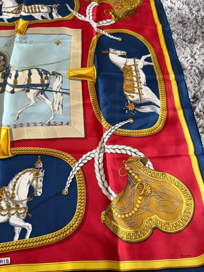 HERMES エルメスカレ90 GRAND APPARAT 盛装の馬スカーフ