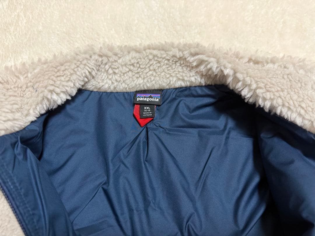 未使用　patagonia キッズレトロX・ベスト
