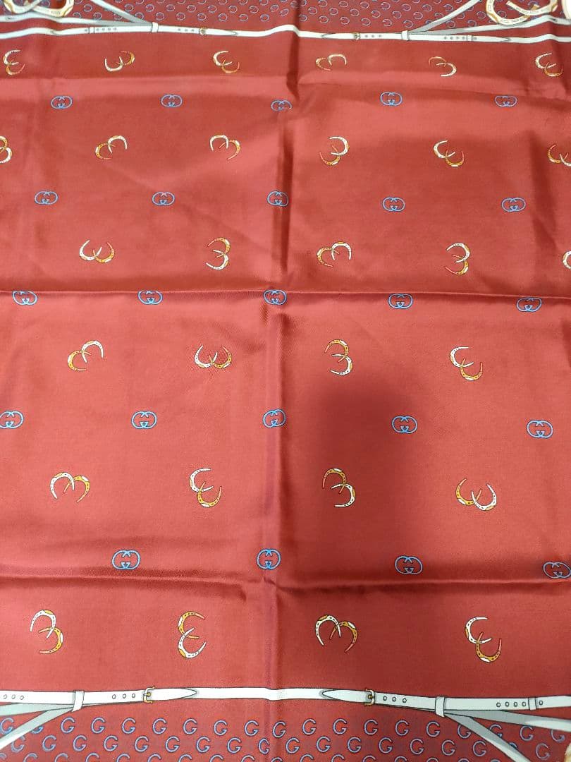 a46 GUCCI　グッチ　スカーフ　シルク100