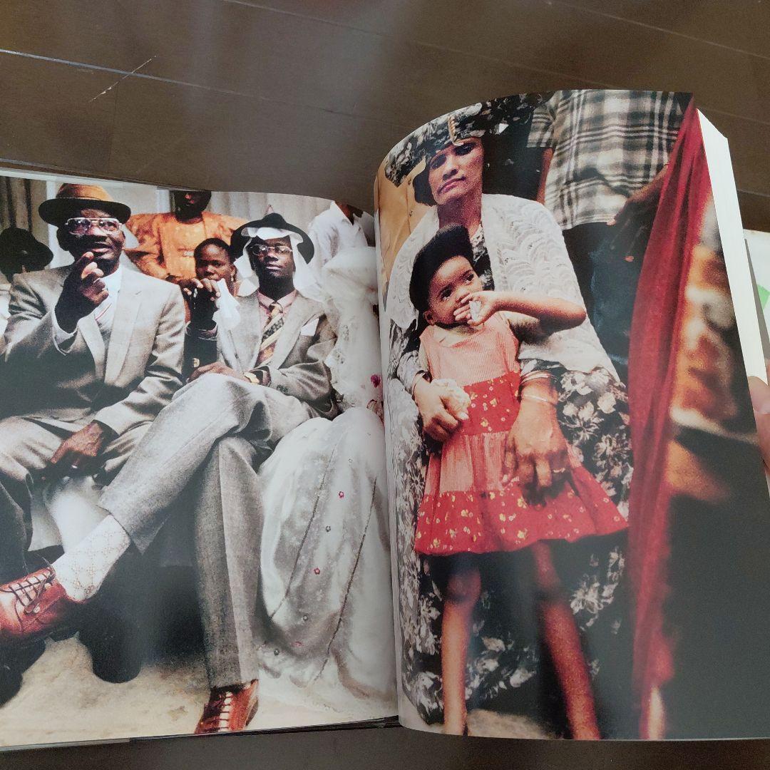 Committed to the Image: Contemporary アート