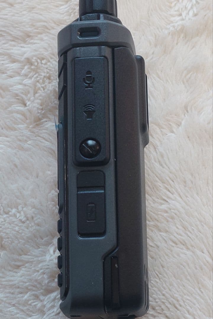 Iradio R-5000 DMRデジタル無線機 5W 美品 フルセット