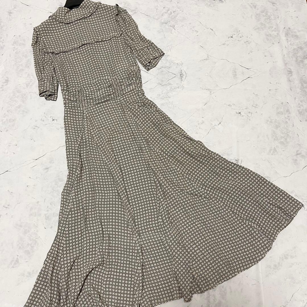 美品 ELISABETTA FRANCHI ワンピース 総柄 Aライン 38