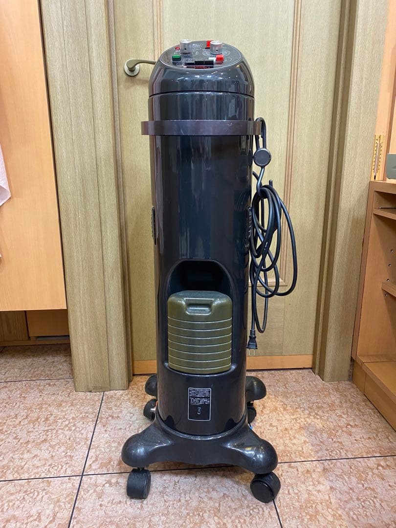 業務用スチーマー　ブラック