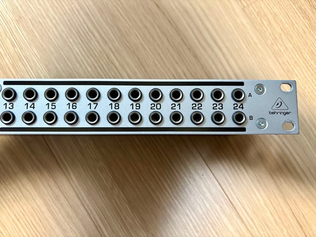 ベリンガー ULTRAPATCH PRO PX3000 パッチベイ