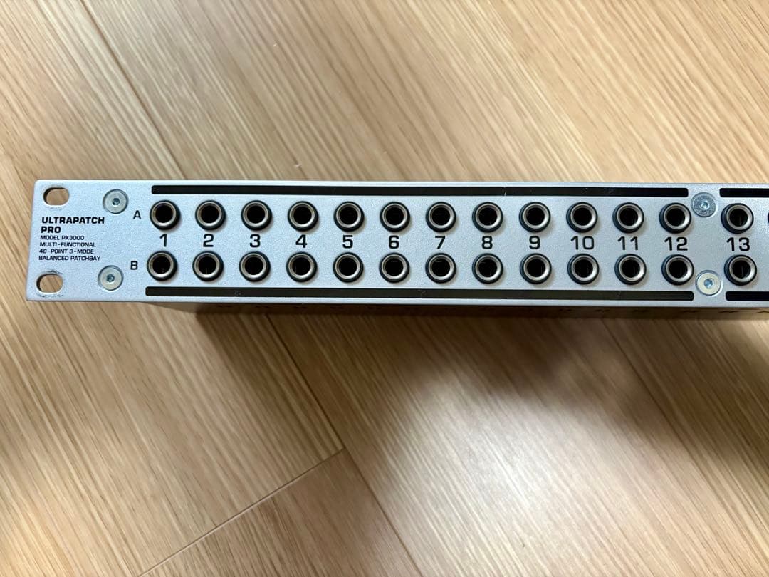 ベリンガー ULTRAPATCH PRO PX3000 パッチベイ
