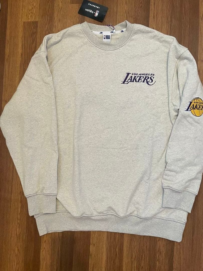 【新品】ロサンゼルス・レイカーズ スウェット　グレーL XL バスケトレーナー