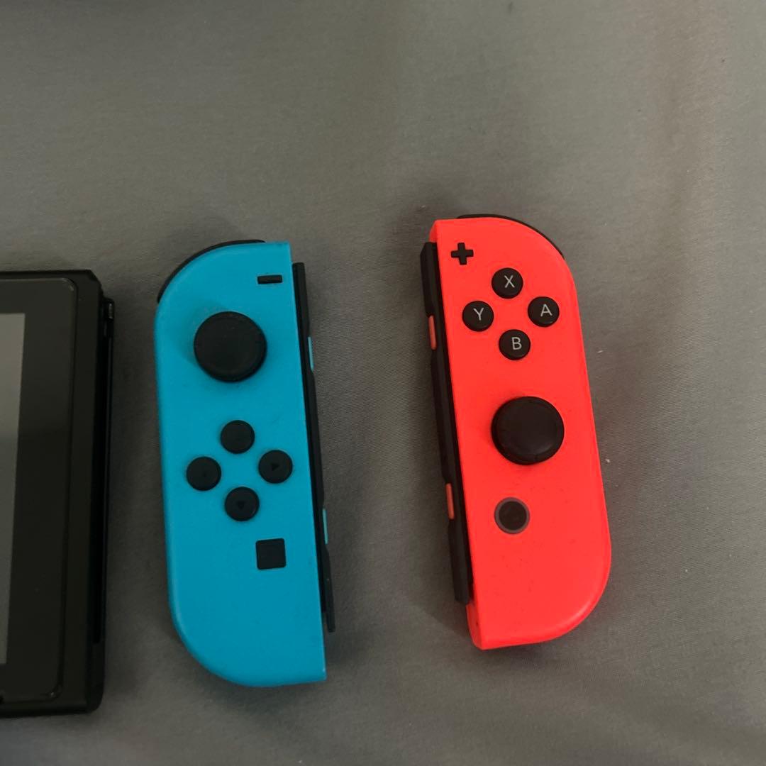 あ*か様 Nintendo Switch 本体 ネオンブルー・ネオンレッド