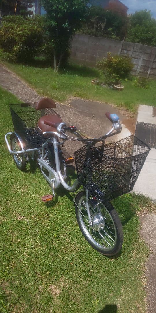 電動アシスト三輪自転車