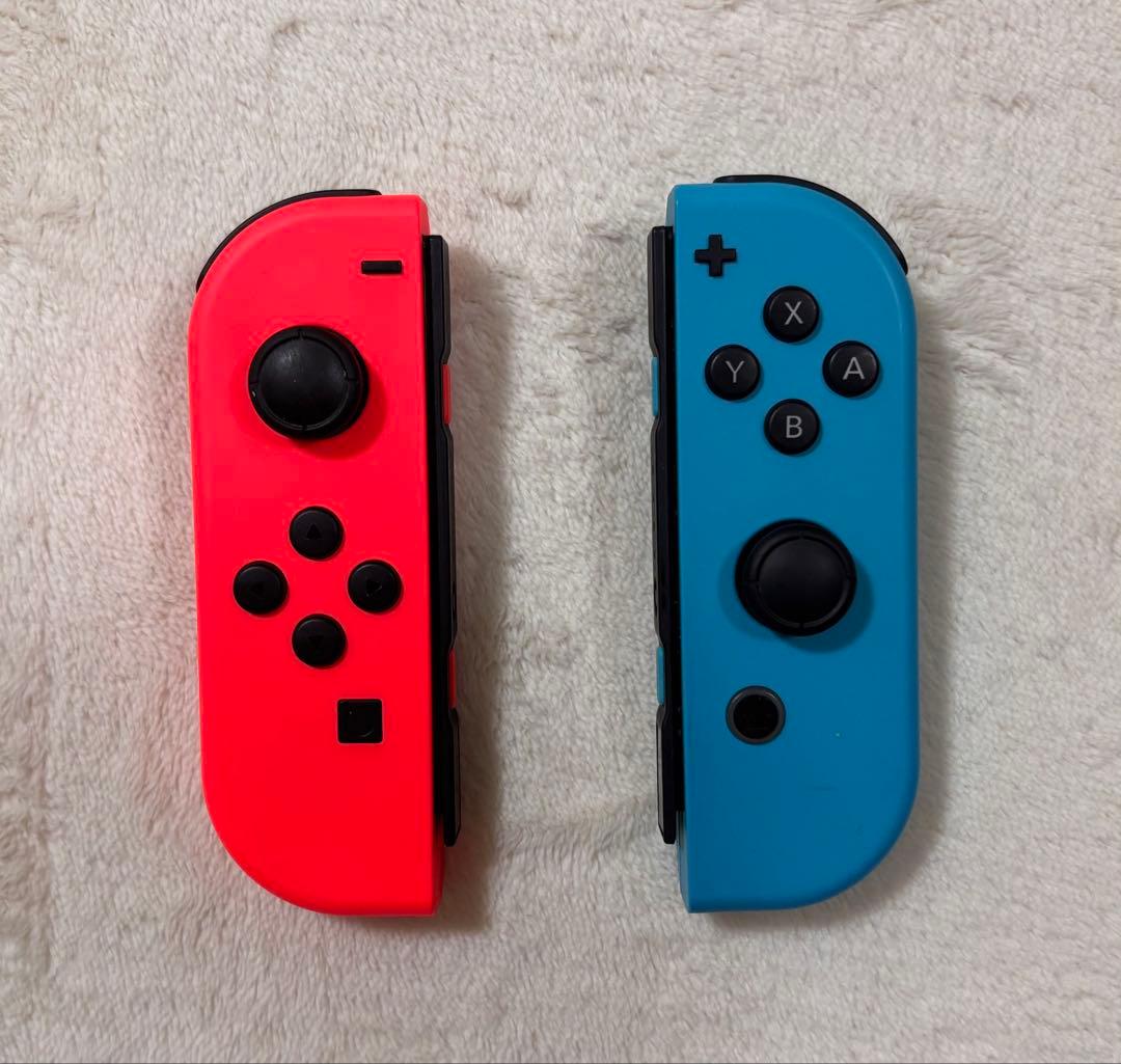 S*i様 Nintendo Switch 本体 赤/青 Joy-Con付き ジャ