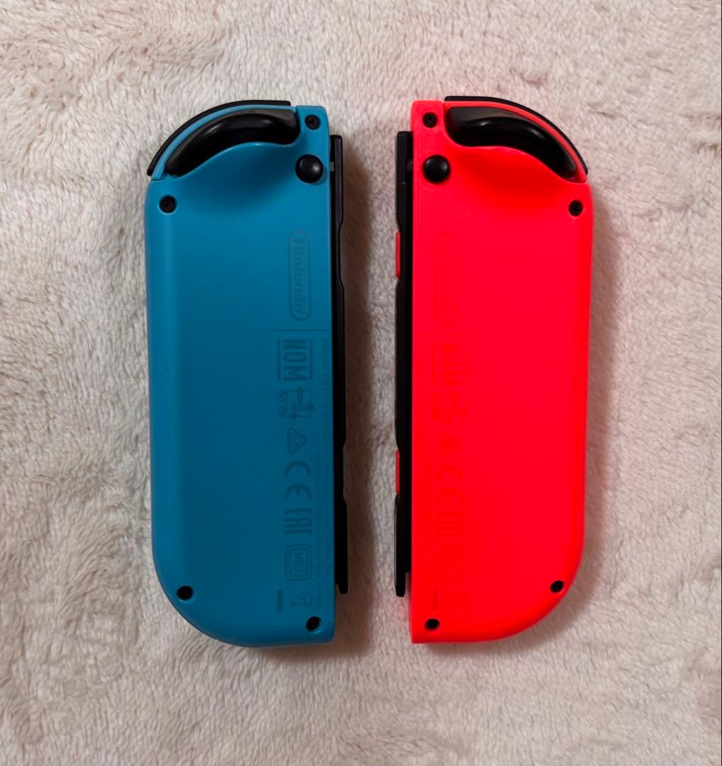 S*i様 Nintendo Switch 本体 赤/青 Joy-Con付き ジャ