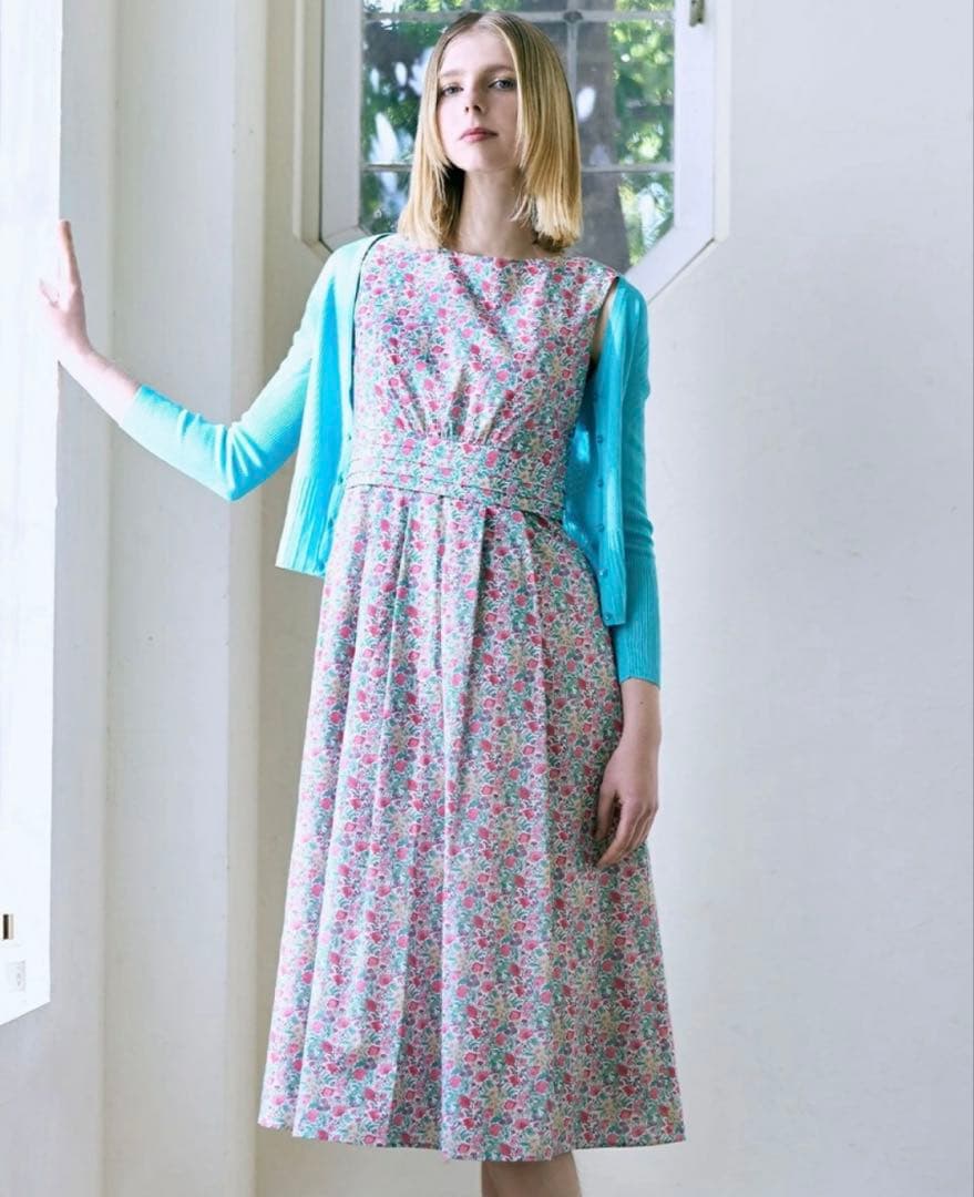 美品 TOCCA リバティ ワンピース 花柄