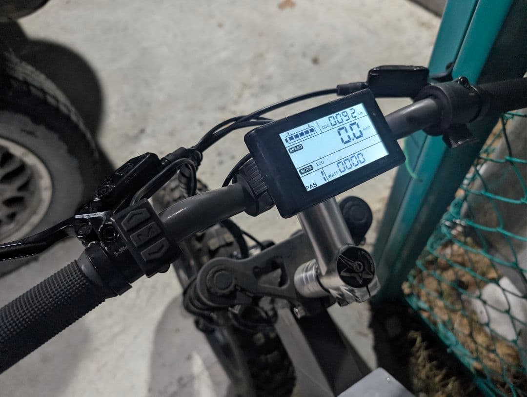 オリジナルファットバイク！この世に同じファットバイクはありません！電動アシスト！