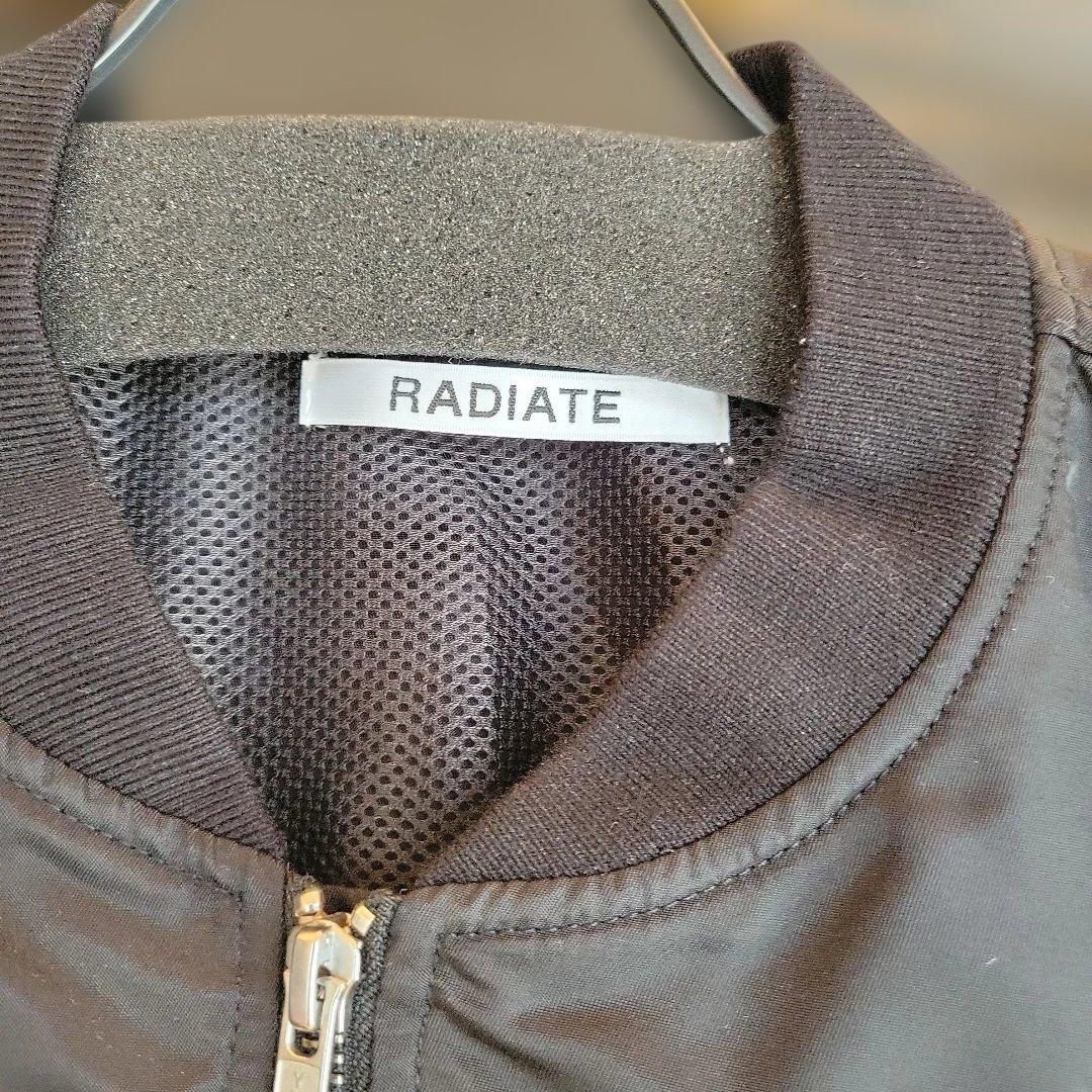 トップス RADIATE
