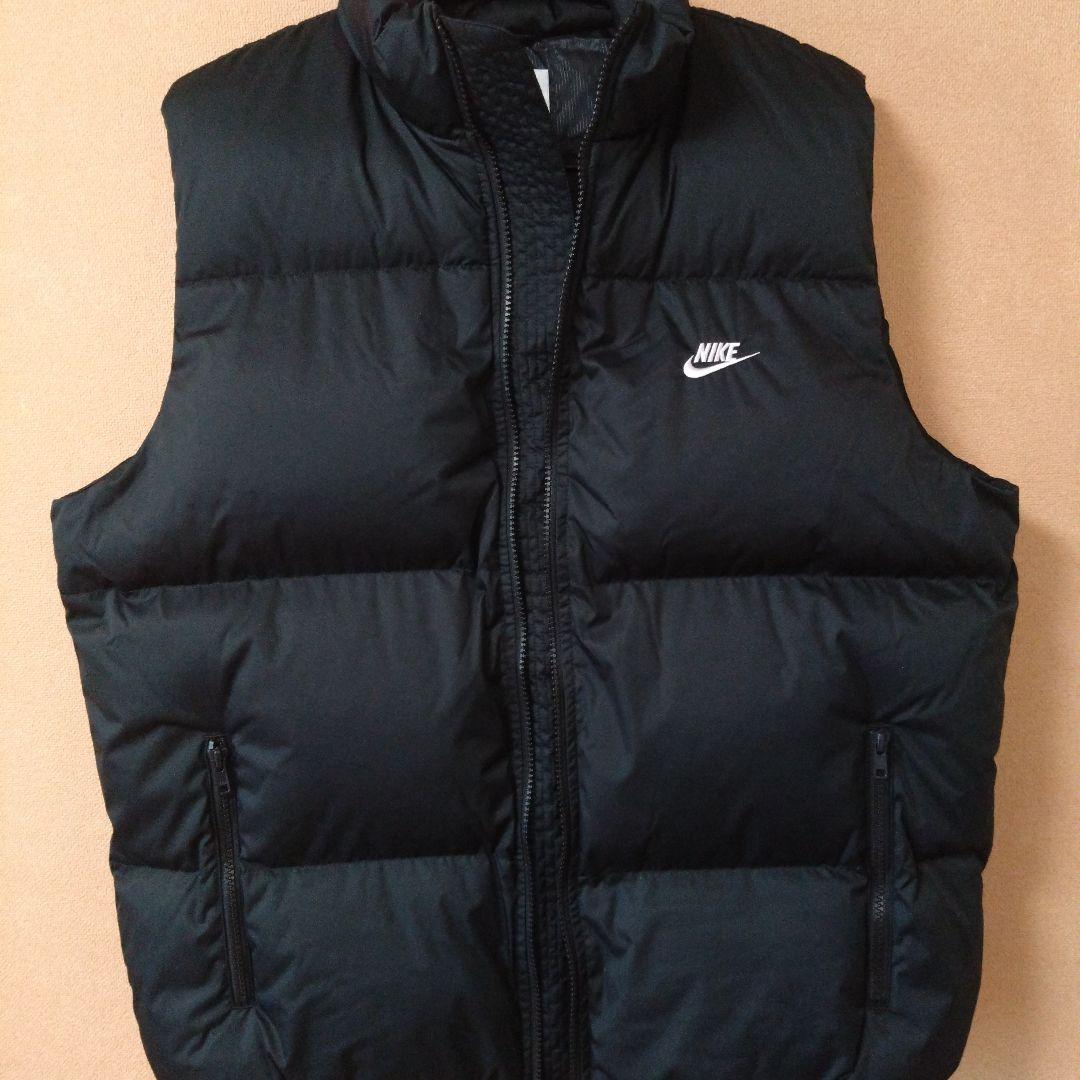 NIKE　パファーベスト