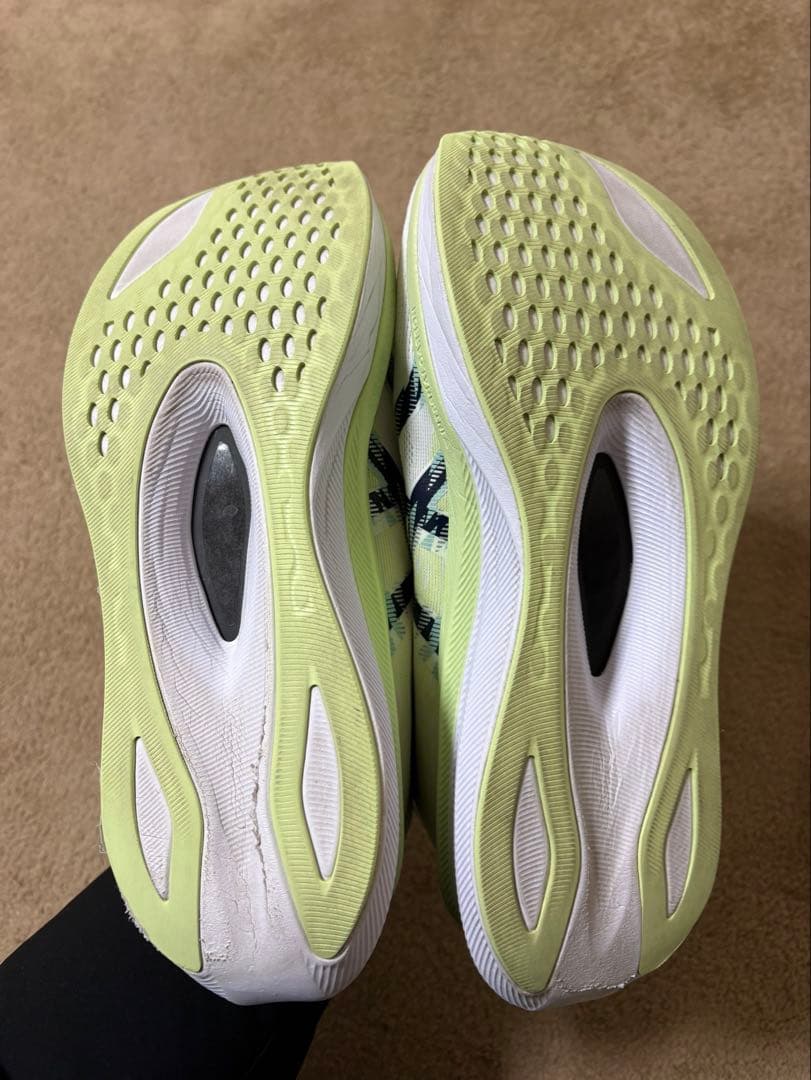 ASICS MAGIC SPEED 4（マジックスピード4） 27.0cm