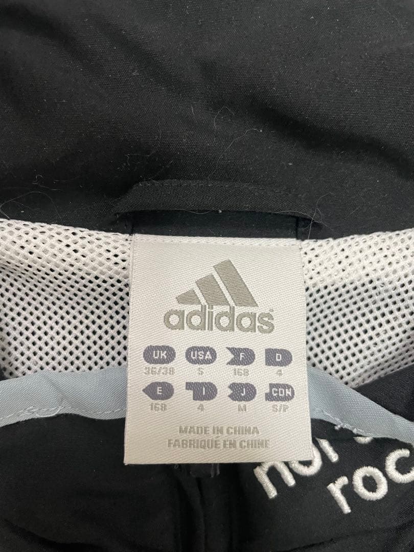 レトロ！adidas Newcastle United ジャケット