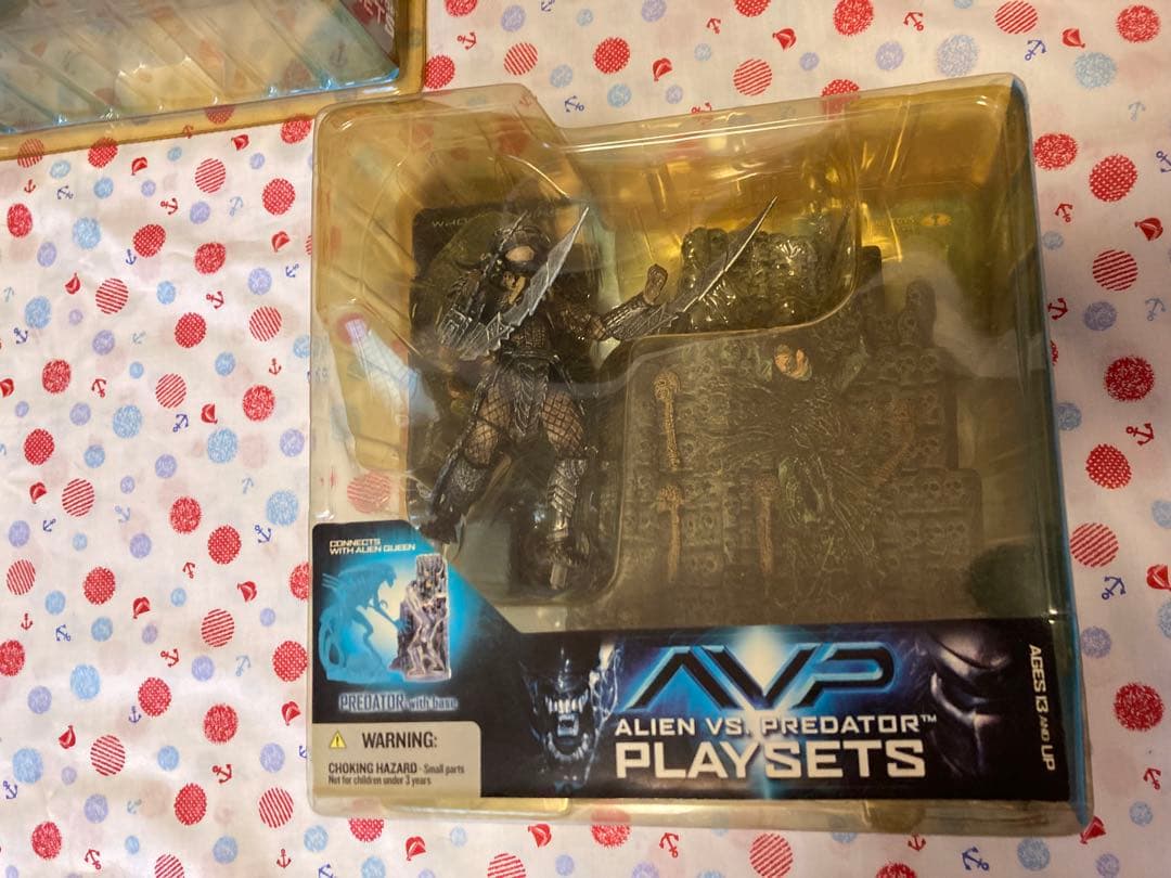 未開封・3点セットMcFarlane AVプレデター＆エイリアンジオラマ