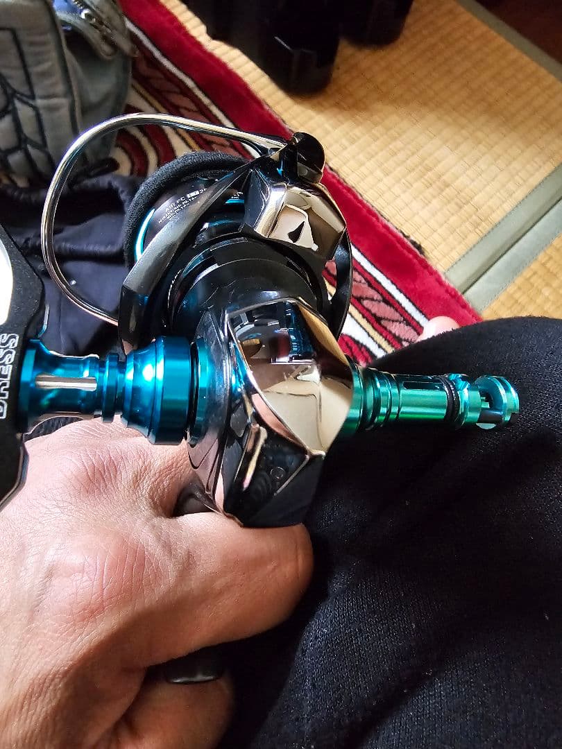 21エメラルダスAIR FCLT2500sDH ドレスハンドル&リールスタンド付