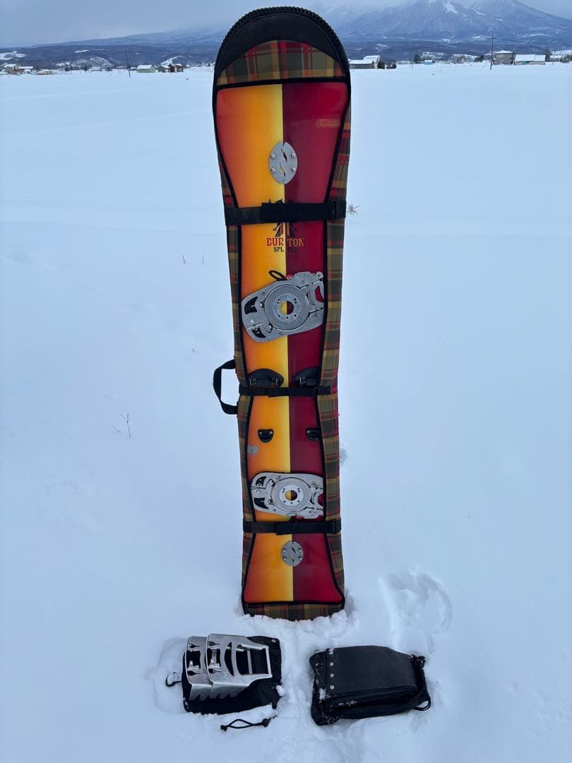 BURTON スプリット66 純正シール、クランポン、ボードスリーブ付き