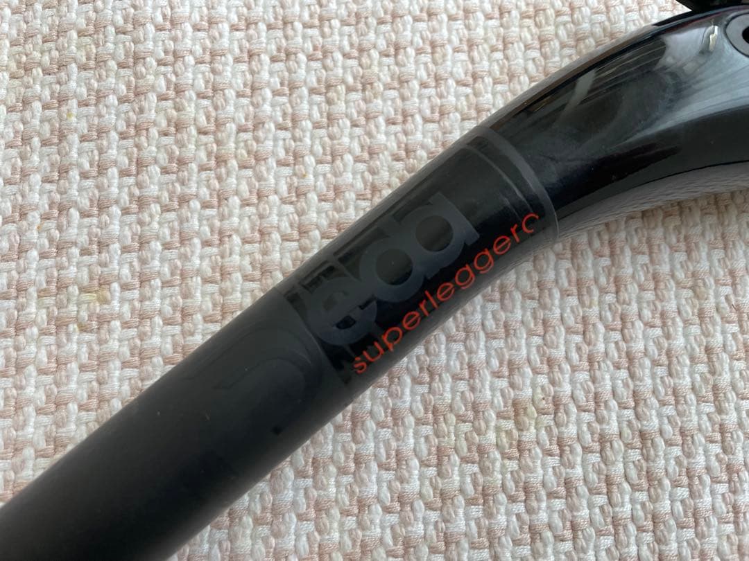 DEDA SUPERLEGGERO カーボンシートポスト 27.2x350mm