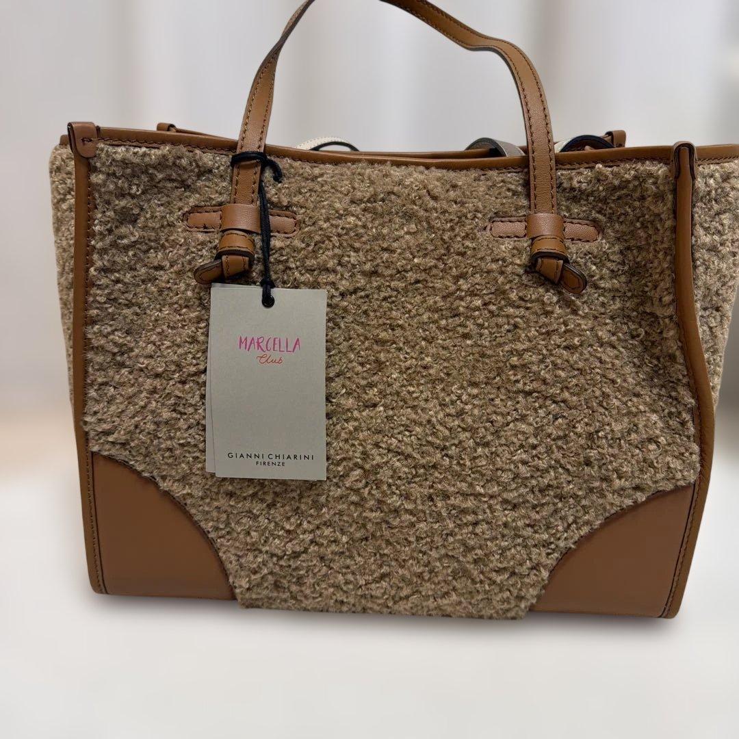 【新品タグ付※お値下げ可】GIANNI CHIARINI MARCELLA