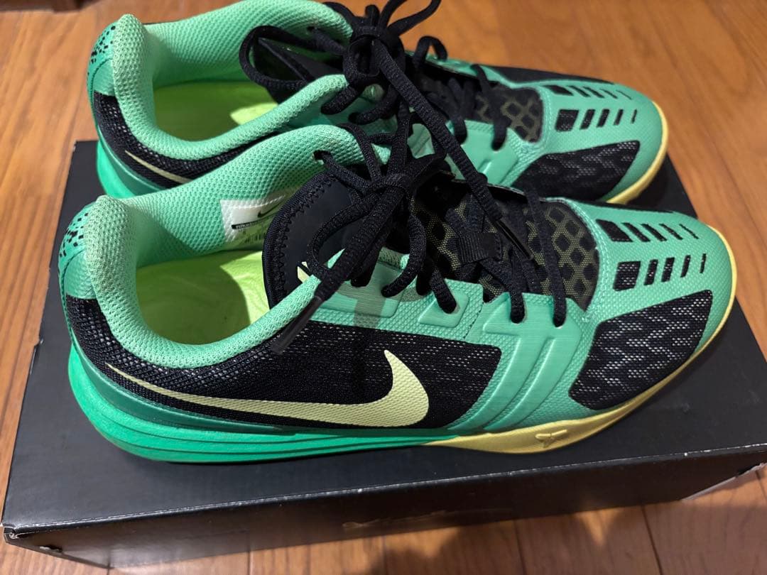 NIKE KB MENTALITY コービーメンタリティーグリーンブラック26㎝