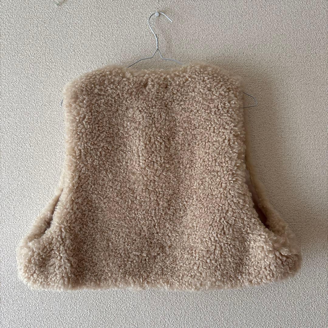 HYKEハイク FAUX SHEARLING CROPPED VEST ベージュ
