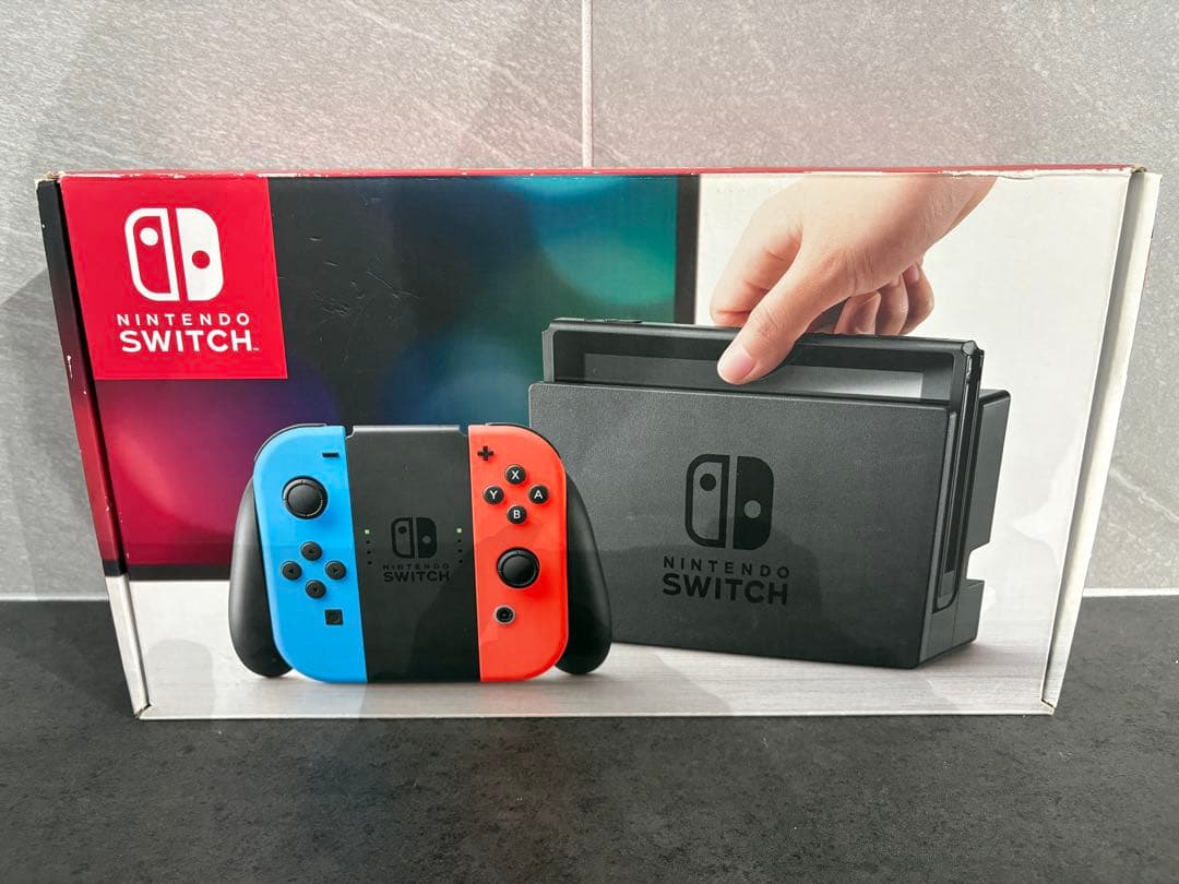 ま*え様 Nintendo Switch 本体 青/赤