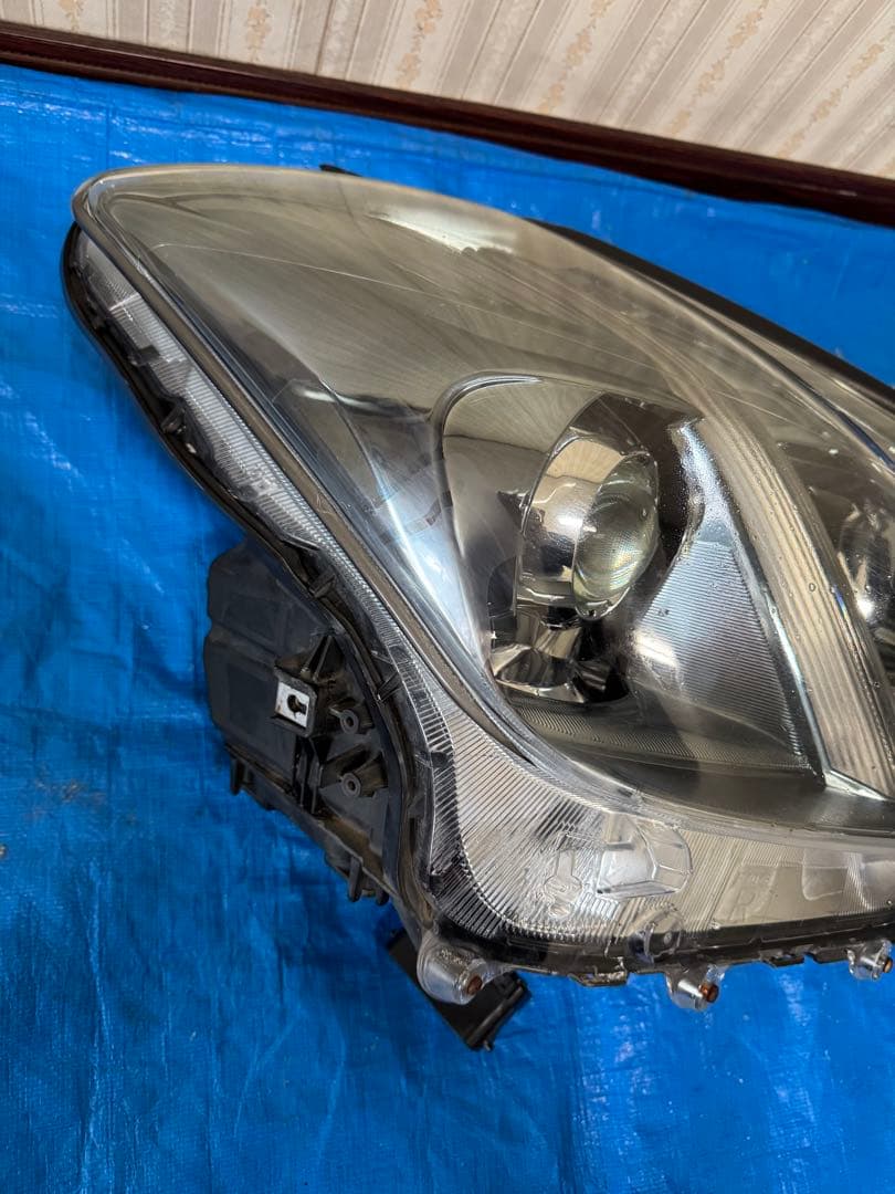 トヨタ クラウン GRS204 純正 HID ヘッドライトセット 左右
