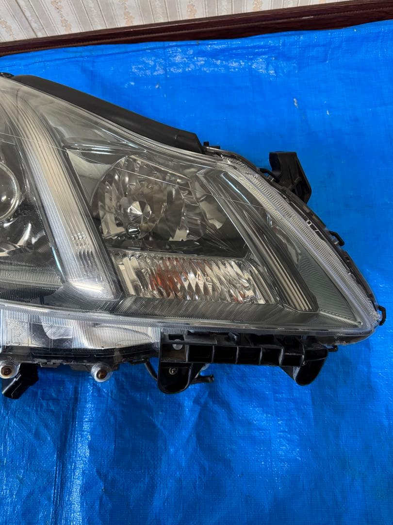 トヨタ クラウン GRS204 純正 HID ヘッドライトセット 左右