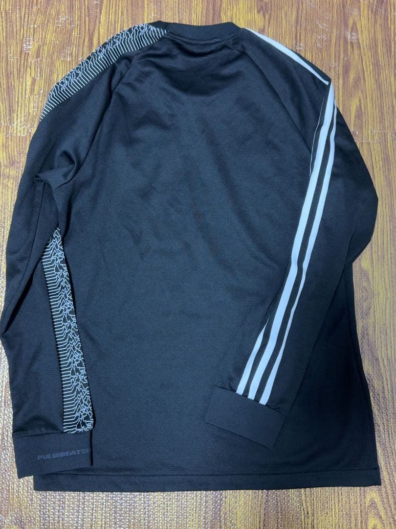 マンチェスターユナイテッド×ピーターサヴィル L Peter Saville