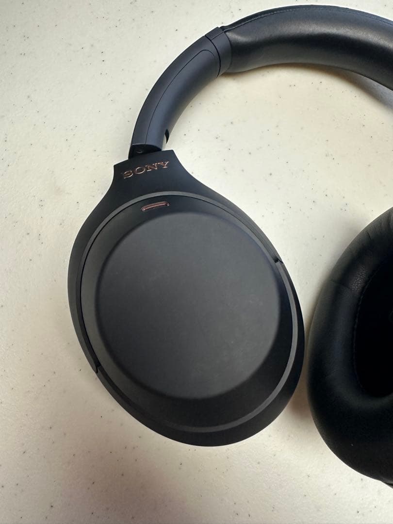 SONY WH-1000XM4 中古