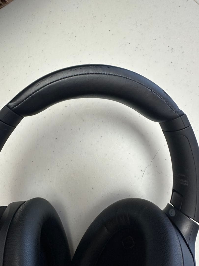 SONY WH-1000XM4 中古