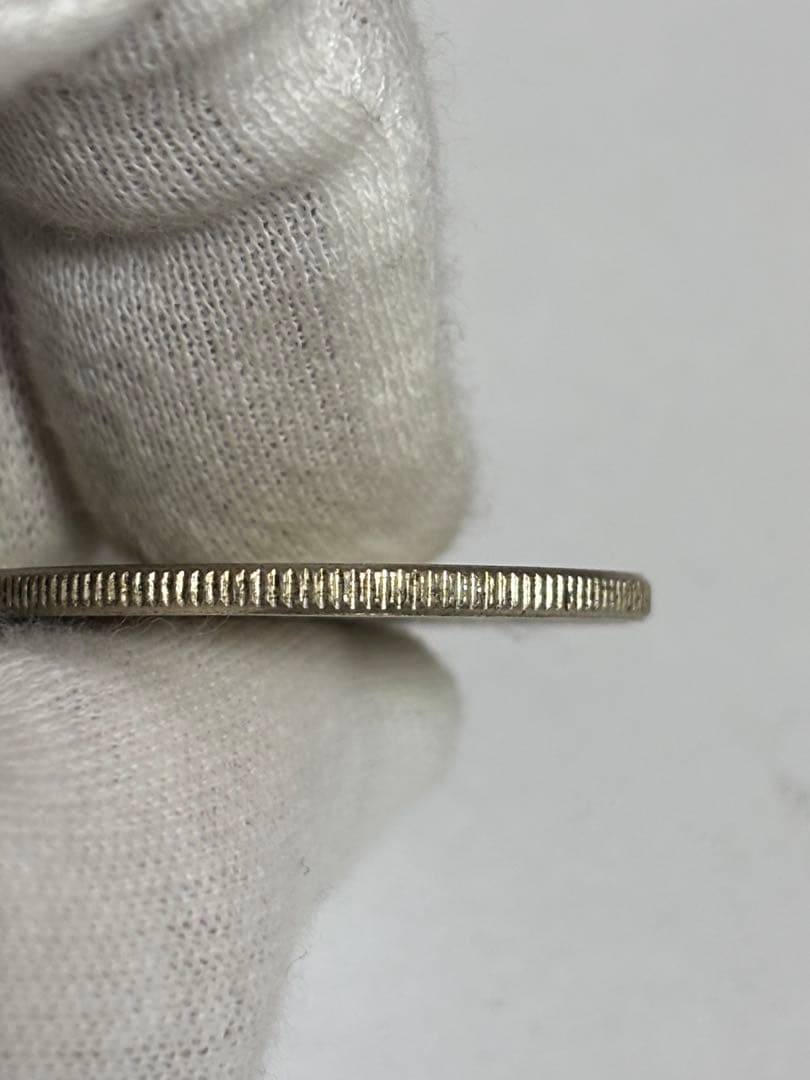 AS31 アメリカ　1964年　50セント銀貨　ケネディハーフダラー　未使用品