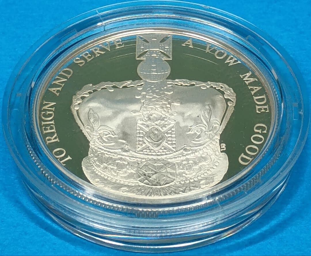 2013 エリザベス女王 戴冠60周年 5ポンド プルーフ銀貨③