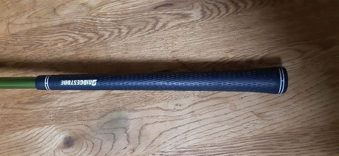 美品 ブリヂストン ドライバー J33R 9.5度 460cc メンズ右利き