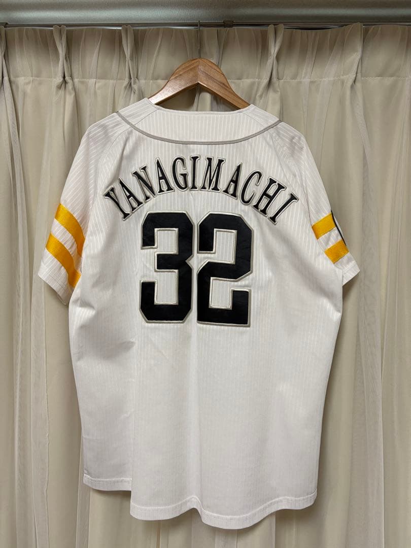 【値下げ】SoftBank Hawks ユニフォームYANAGIMACHI 32